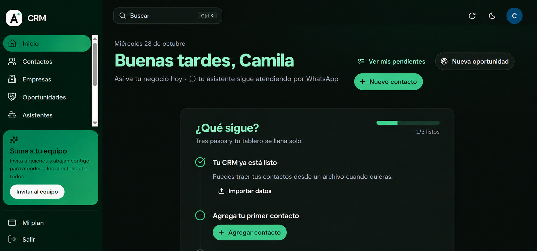 Vista ilustrativa del CRM con saludo a Camila